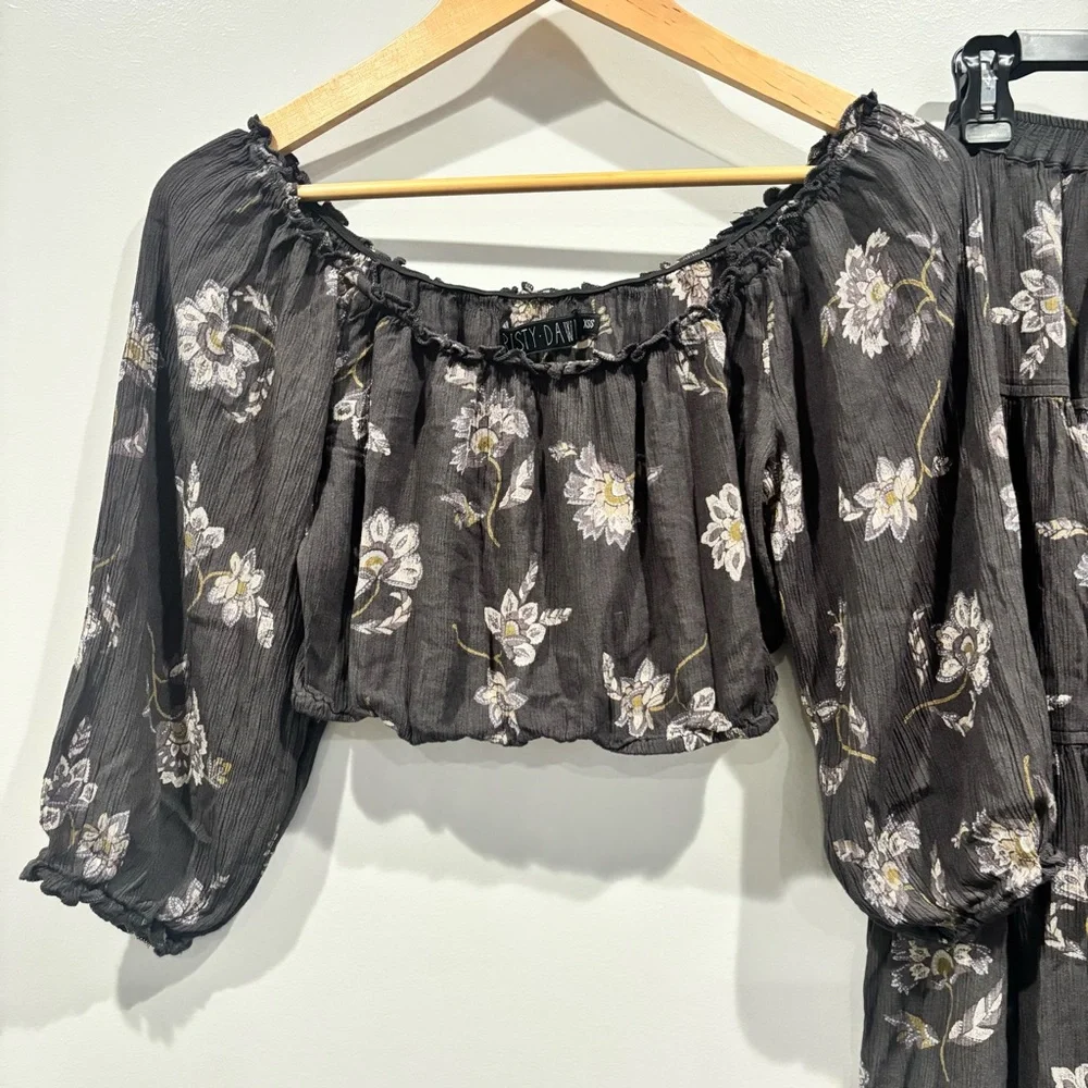 Christy Dawn Margot Floral Crop Top and Tiered Midi Grey Skirt‎ Set Set XS